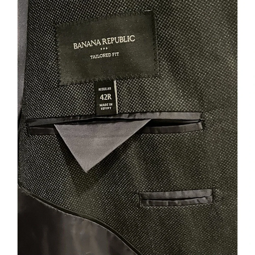 Banana Republic Black Men's Two-Button Sport Coat